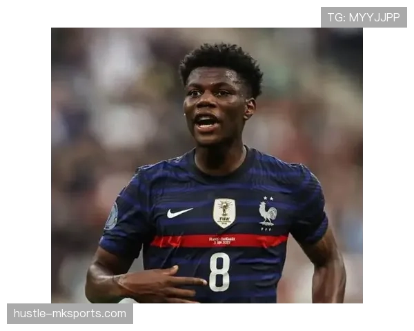 奥雷利恩·楚阿梅尼本赛季表现稳健,中场竞争力持续提升 奥雷利恩·楚阿梅尼本赛季表现稳健,中场竞争力持续提升